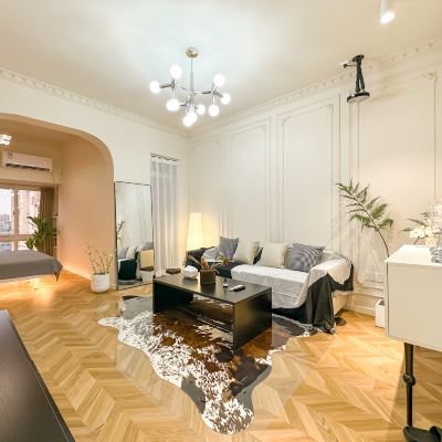 特惠城景投影大床套房23A（落地窗+冰箱洗衣機） AMO阿墨設計師公寓優惠