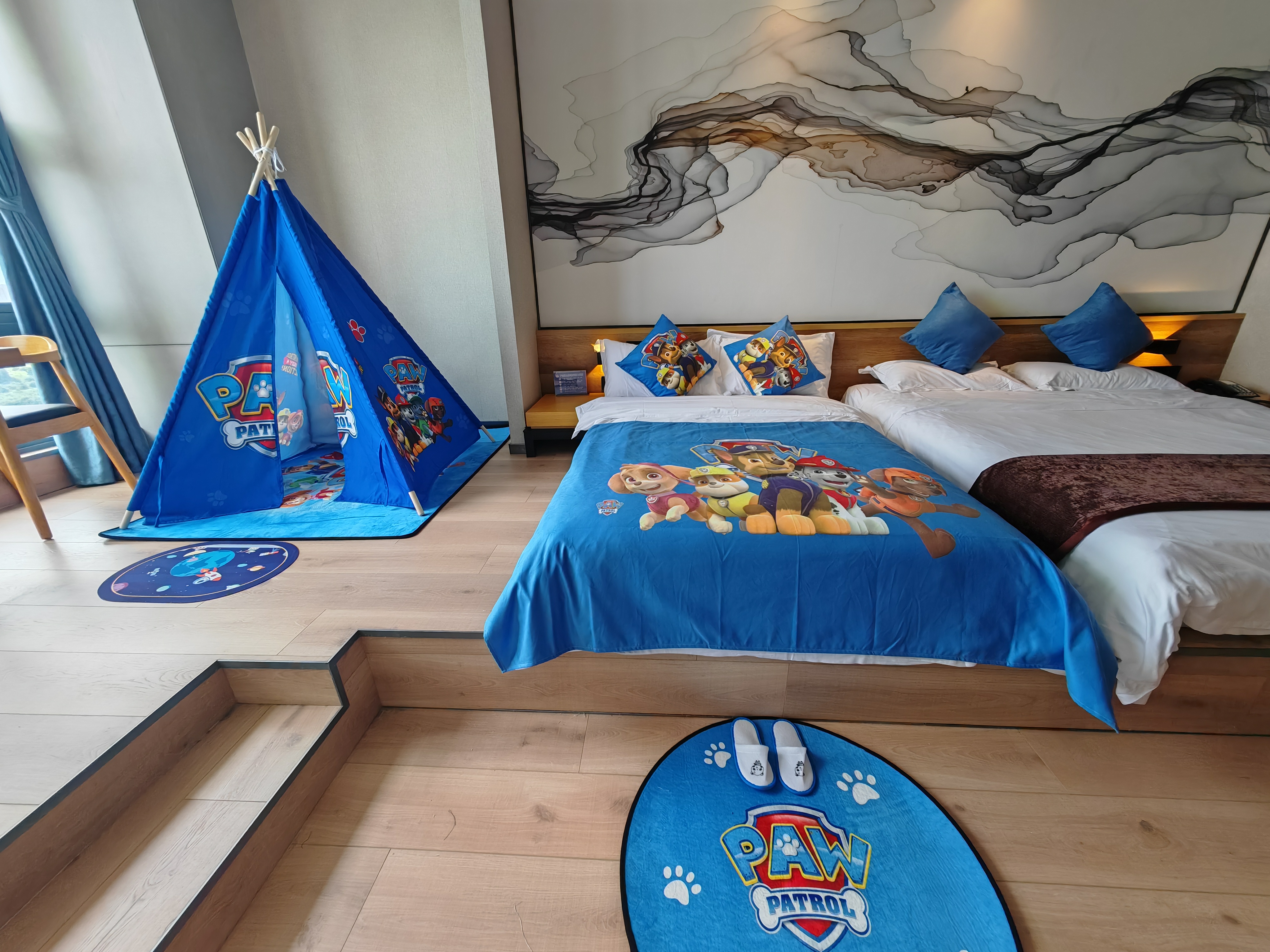 汪汪队亲子主题房