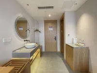 Li Lei B&B Hotel