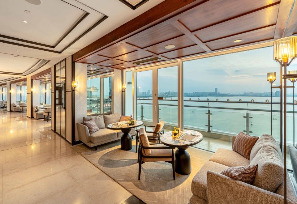 尊享行政海景双床房|阳台【落日晚霞美景】