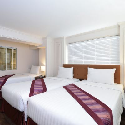 Deluxe Triple Siam Champs Elyseesi Unique Hotel Promo Code