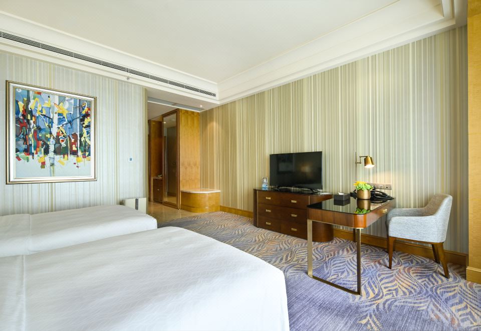 Chateau Star River QingdaoExecutive City-view Twin Room