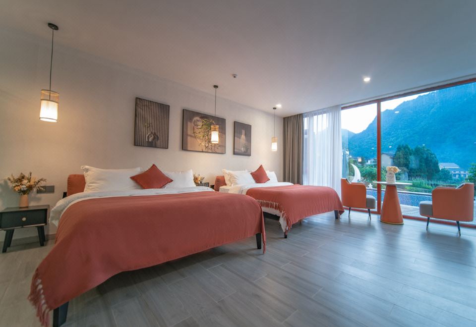 山禾半?180°观山家庭大双床房丨超大观景落地窗