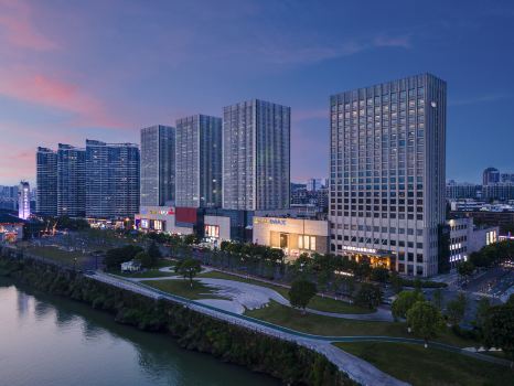 Crowne Plaza Yichang by IHG (Sanxia Tourist Center)