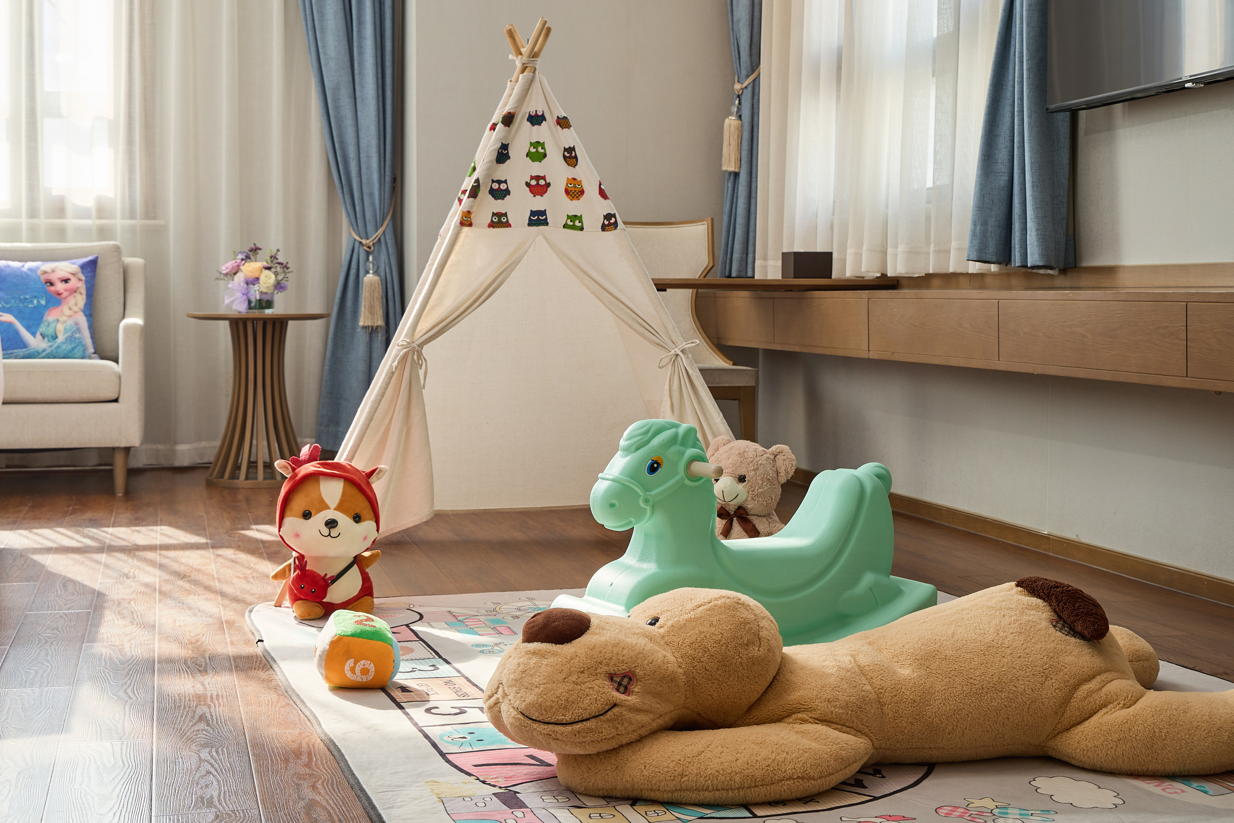 Arula·童趣亲子房（可投屏液晶电视）