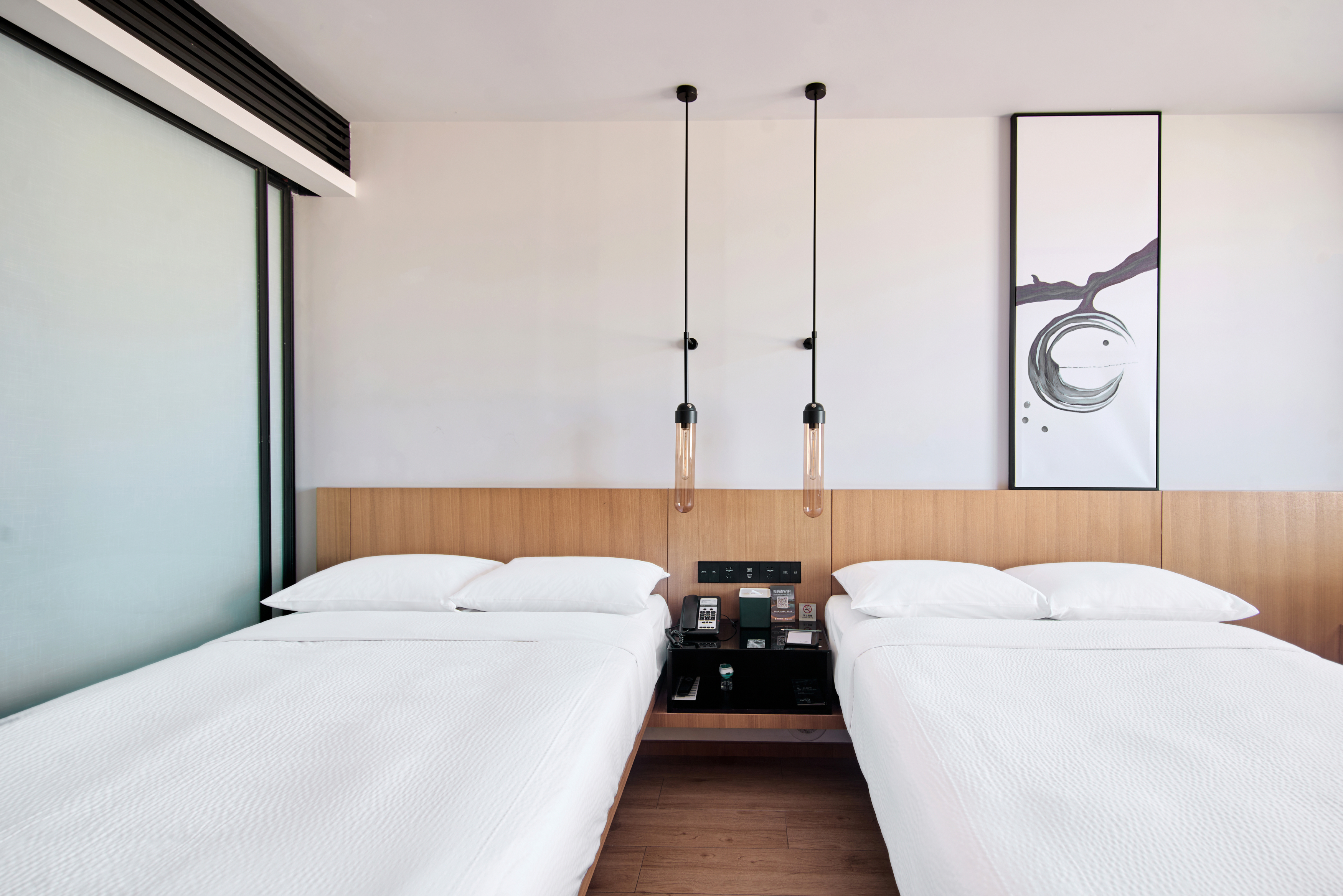 标准双床房（舒达Serta床垫、华夫格Waffle床品）