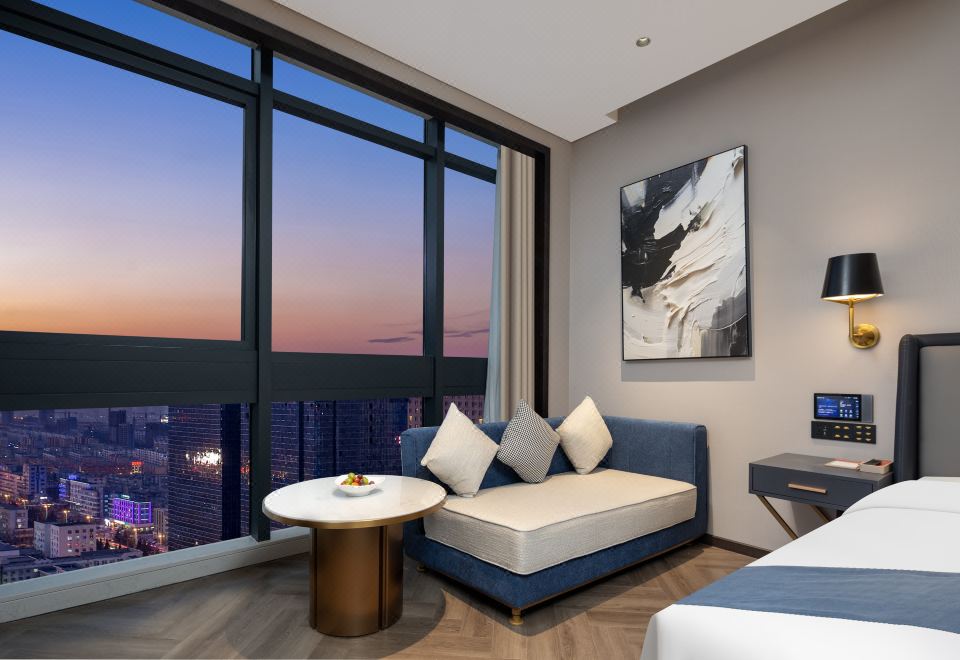 Smart 2-bed Room