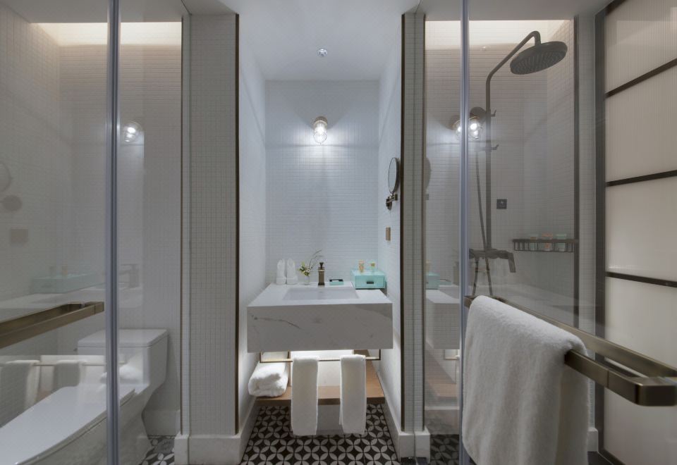 Hangzhou SENBO Nature Park and ResortSuperior Double Room