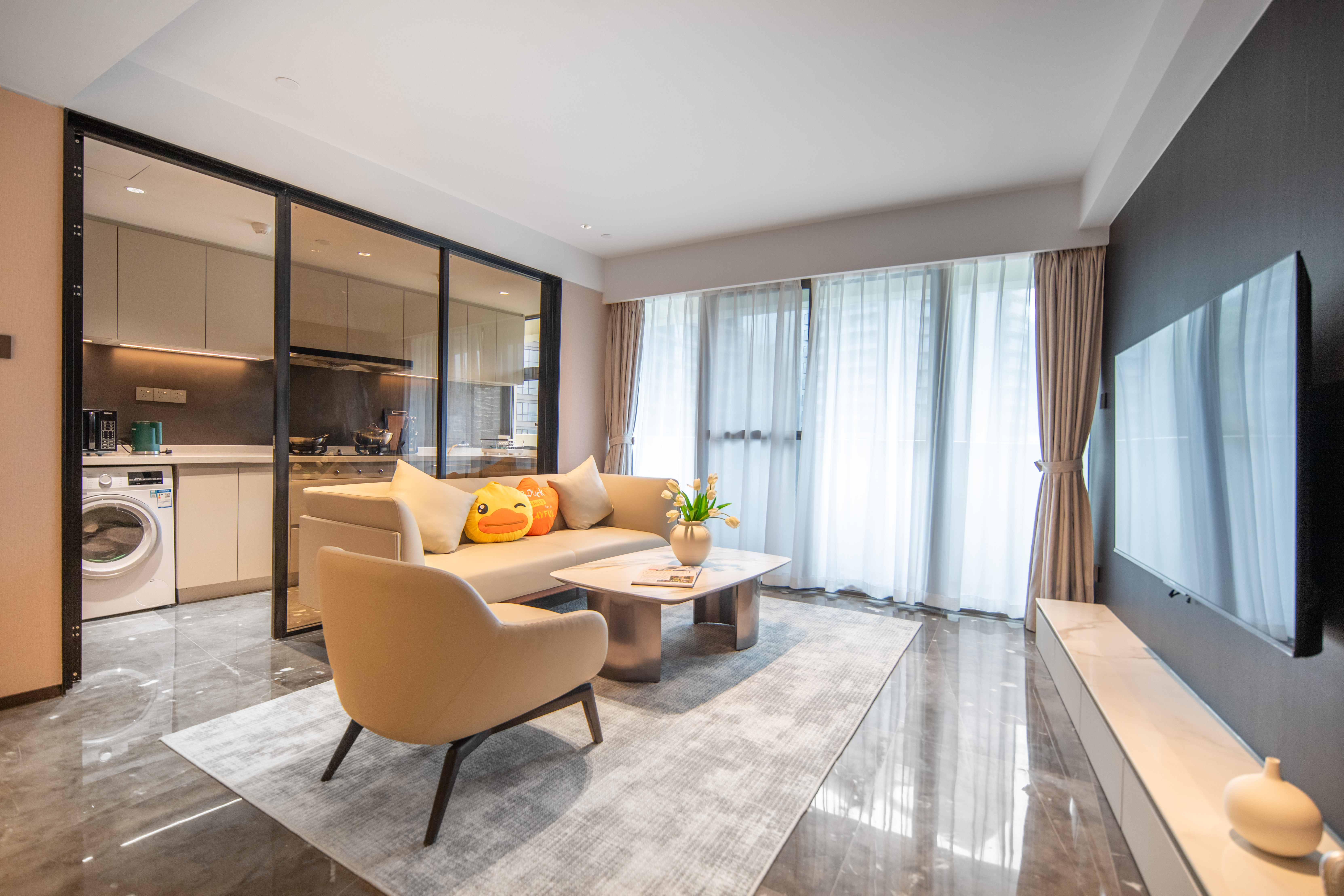 小黃鴨萌趣親子房