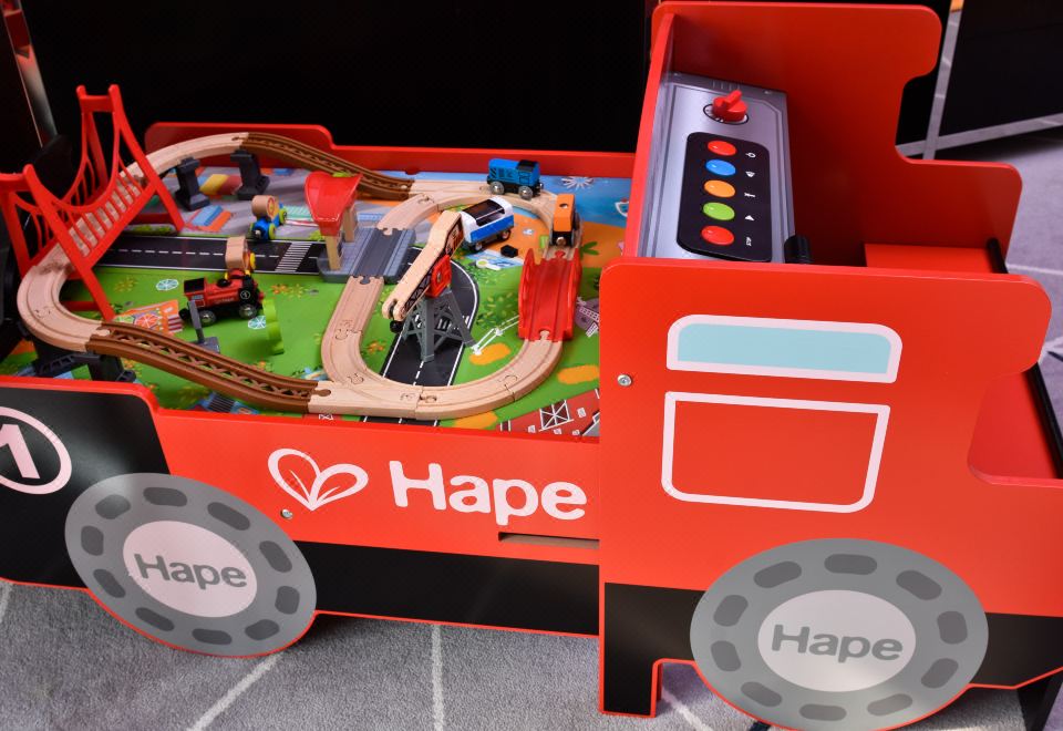 Cordis, Beijing Capital AirportHAPE The New Silk Road Deluxe Lakeview King Theme Room