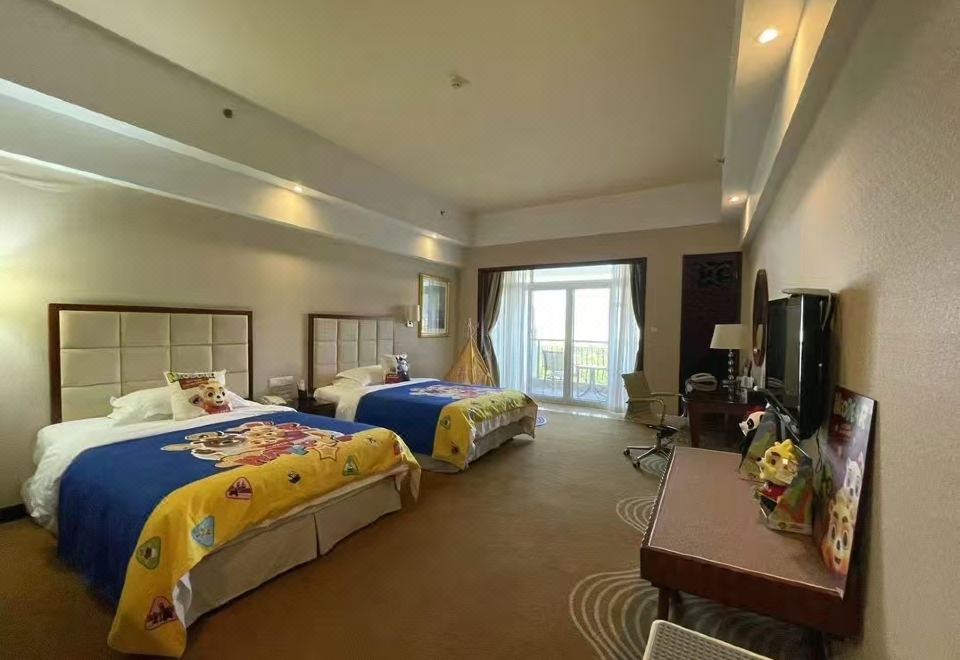 ChaoHu Country Garden Phoenix HotelFamily Friendly Room - Lake-View (2 Beds)