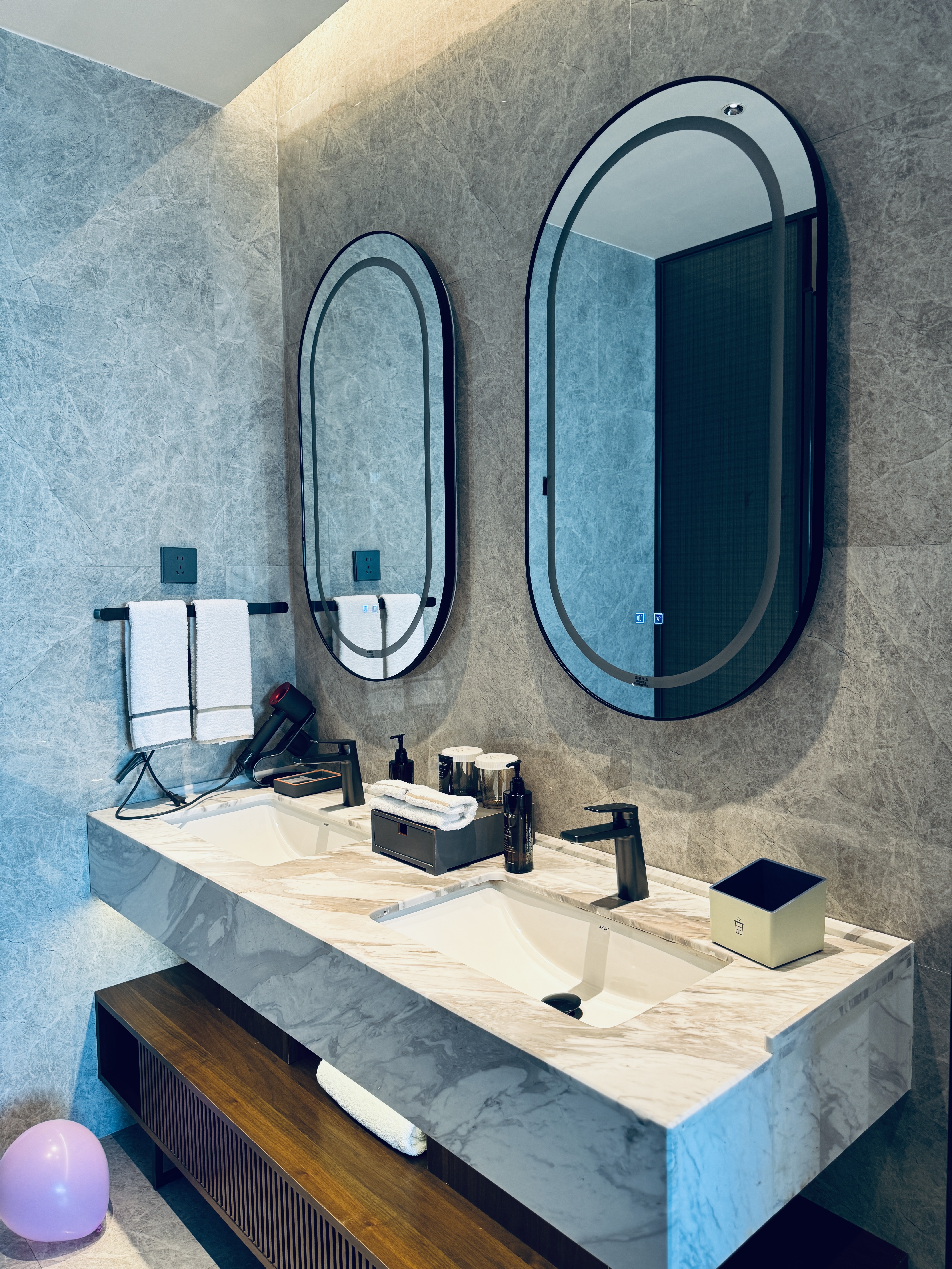 UrCove By Hyatt (Shenzhen Shekou Cruise Center)Romantic Suite - Sea-View (Bathtub)