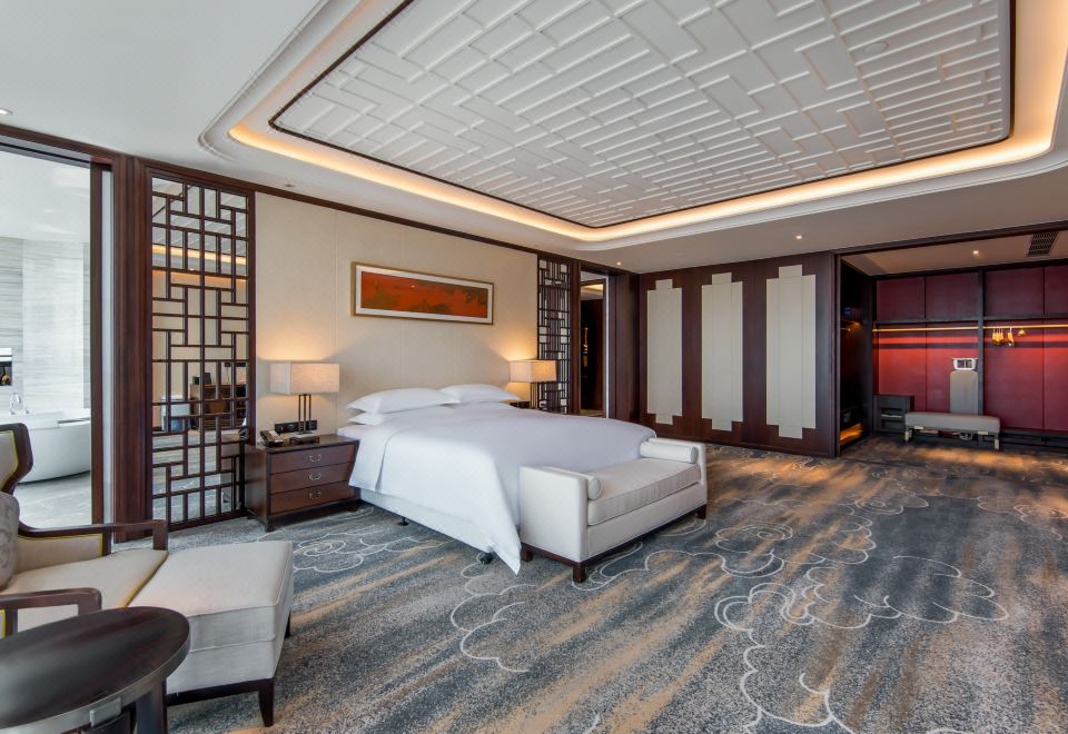 总统度假套房【高楼层落地窗】