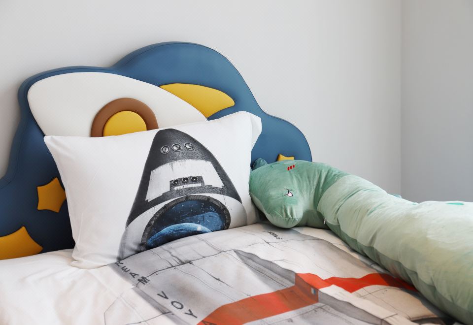 Artyzen Habitat SuzhouFamily-friendly Family Room