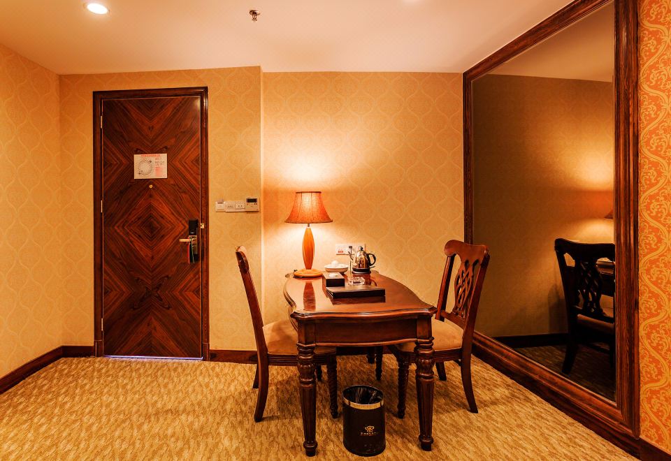 Cloud Nine Resort HotelCanyuan Sky Garden Room