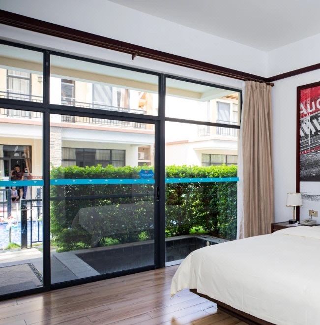 Baodun Lake Hushan Hot Spring ResortVenice Hot Spring Suite - Near Water (Soaking tub)