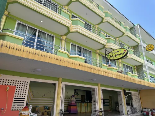 The Beach Inn Cha-Am