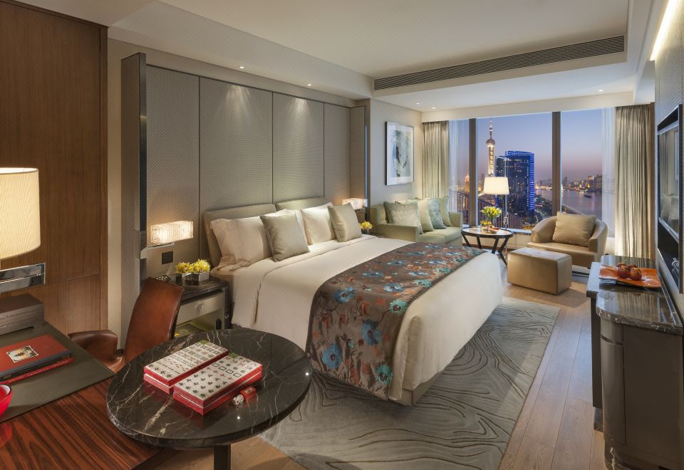 Mandarin Oriental Pudong ShanghaiGlamping Themed Room · Delightful MOment