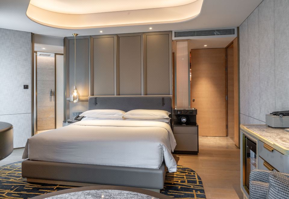 静享豪华大床房