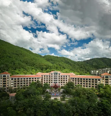 LongPo Bay Hotel