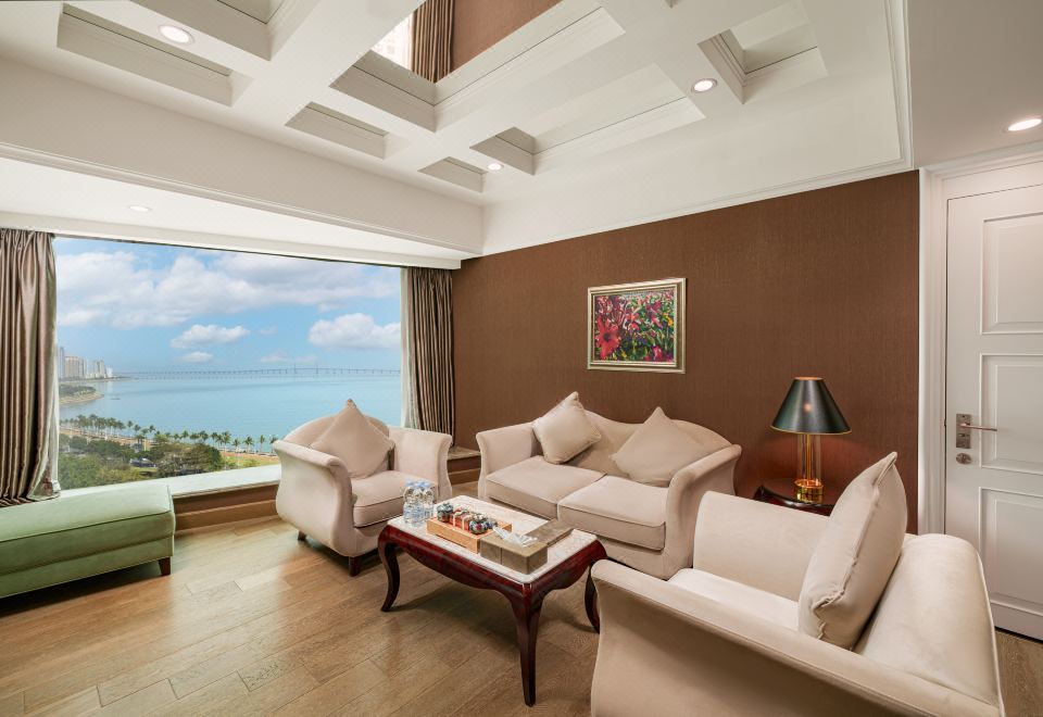 貴賓樓經典海景大床房（觀港珠澳大橋+觀海上日出）