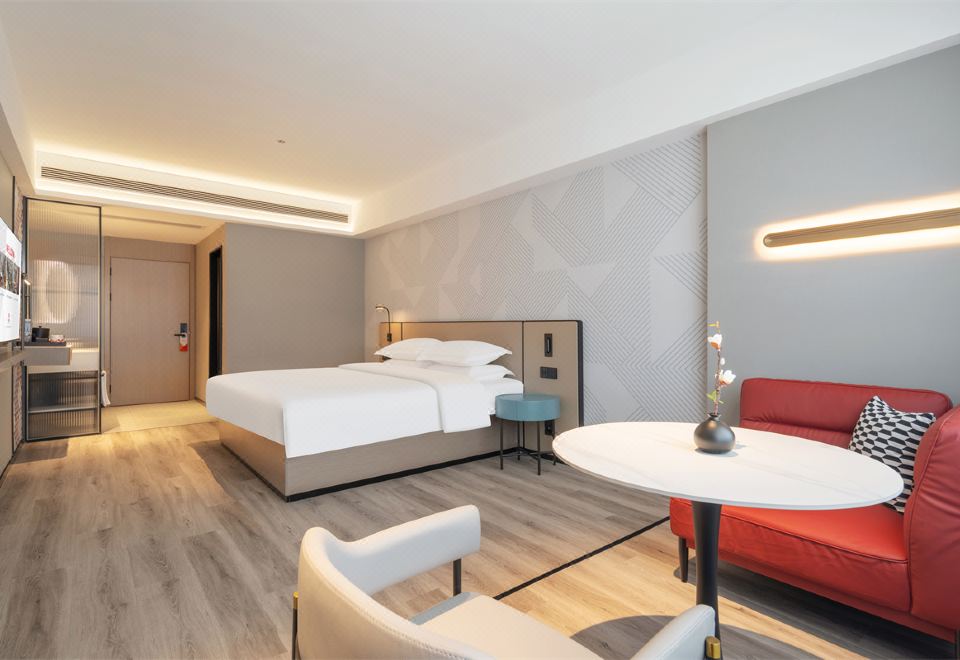 智能豪華大床房〔智能客控+智能投屏+零壓床墊〕