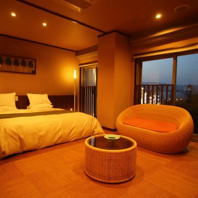 Japanese-Western Style Room R1  別府温泉　悠彩の宿　望海 クーポン