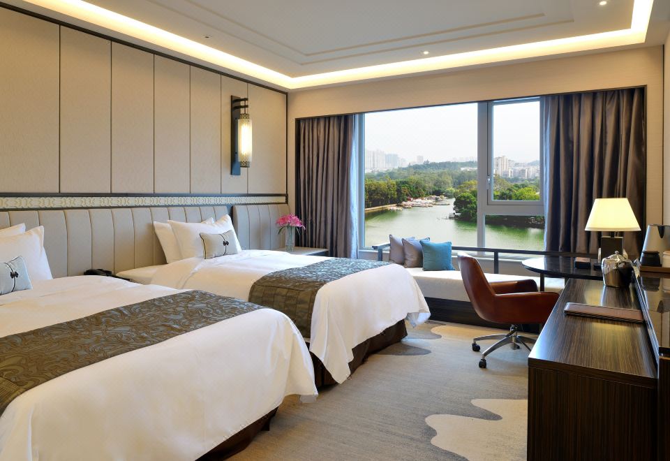 豪華湖景雙卧家庭套房（投屏電視）