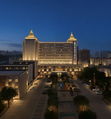GreenTree Slow Trip Grand Hotel (Bayi Square First Affiliated Hospital) Hotéis em 