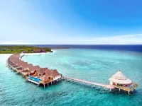 Furaveri Maldives Hotel a 