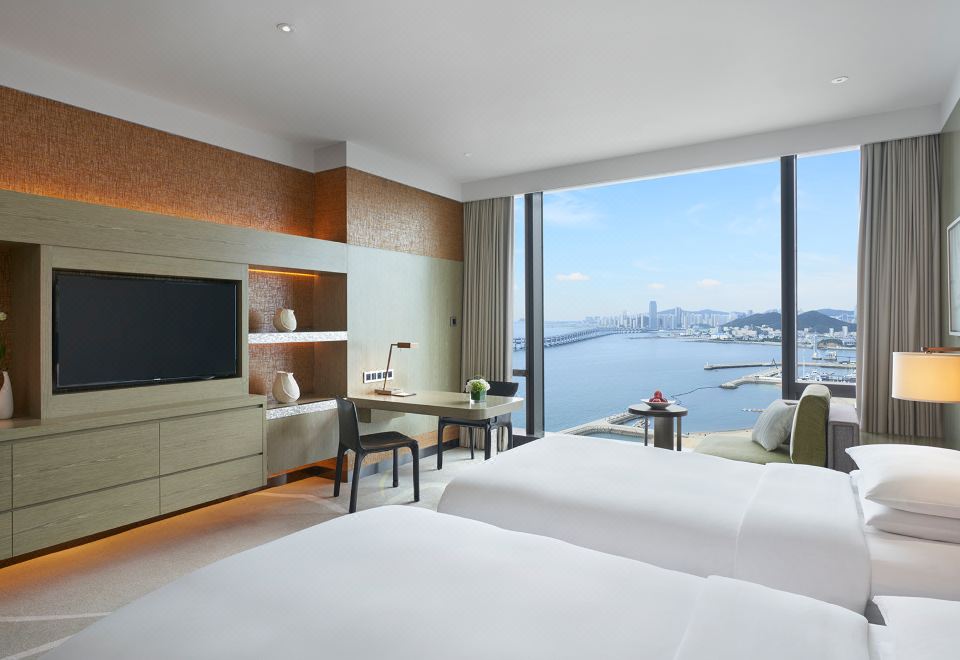 Grand Hyatt DalianGuesthouse Sea-View Twin Room