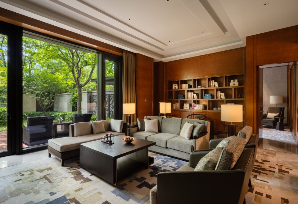 花园豪华尊享套房