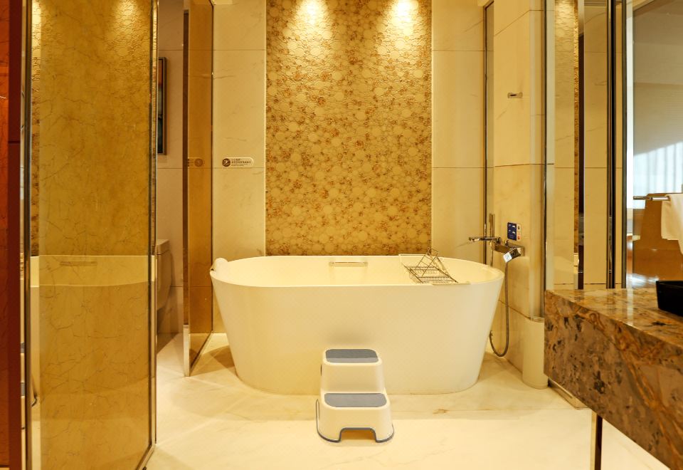 Pan Pacific BeijingFamily-friendly Family Room