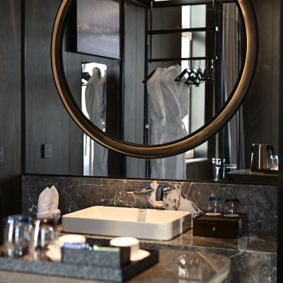 棋牌大床房 青島膠東國際機場華美達飯店優惠