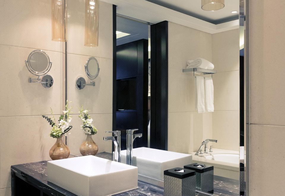 Beijing Oriental Mao HotelSuperior 2-bed Room