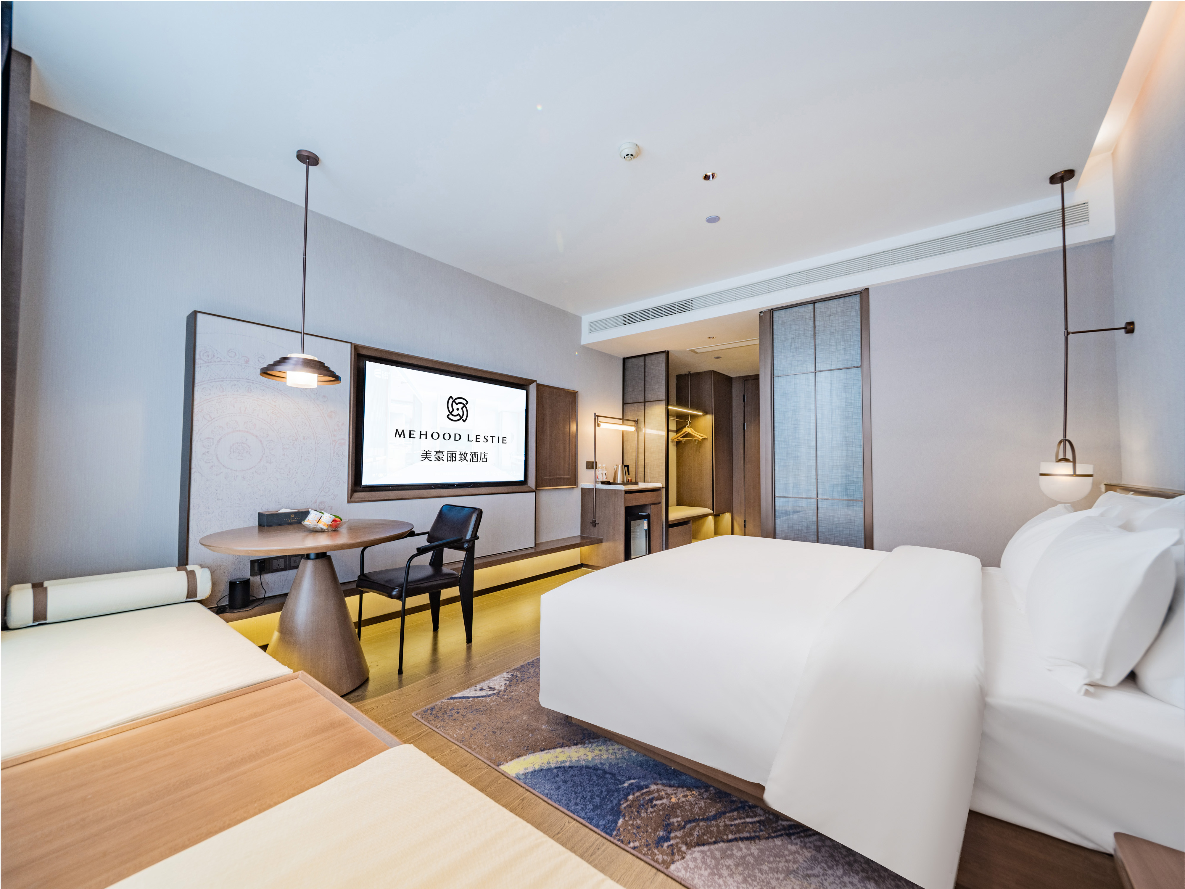 雅致豪华大床房