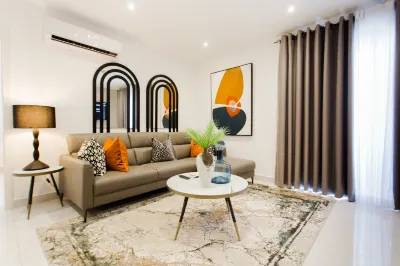Accra Luxury Apartments at Loxwood Hotéis em 