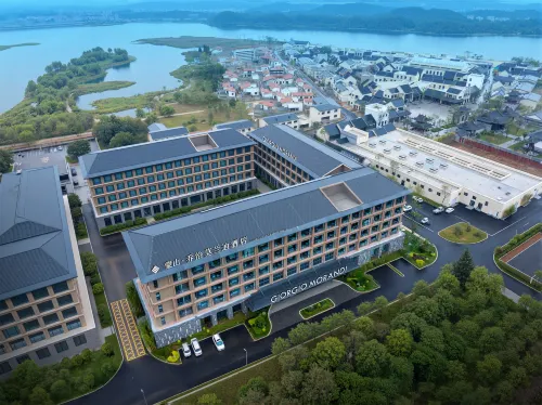 Giorgio Morandi Hotel (Yimeng Mountain Mengtong Wonderland Resort Branch)