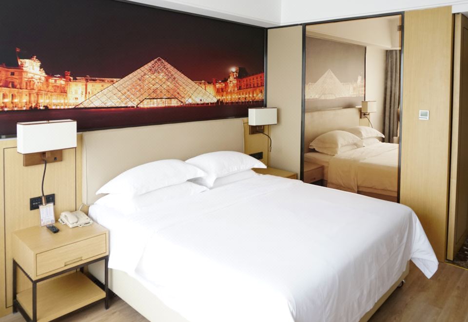 Zero Pressure Deluxe Business Double Bed Room