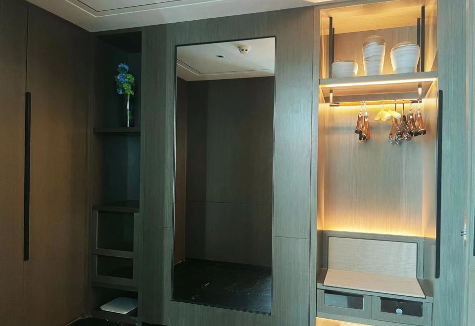 花園行政套房【270°全景落地窗】