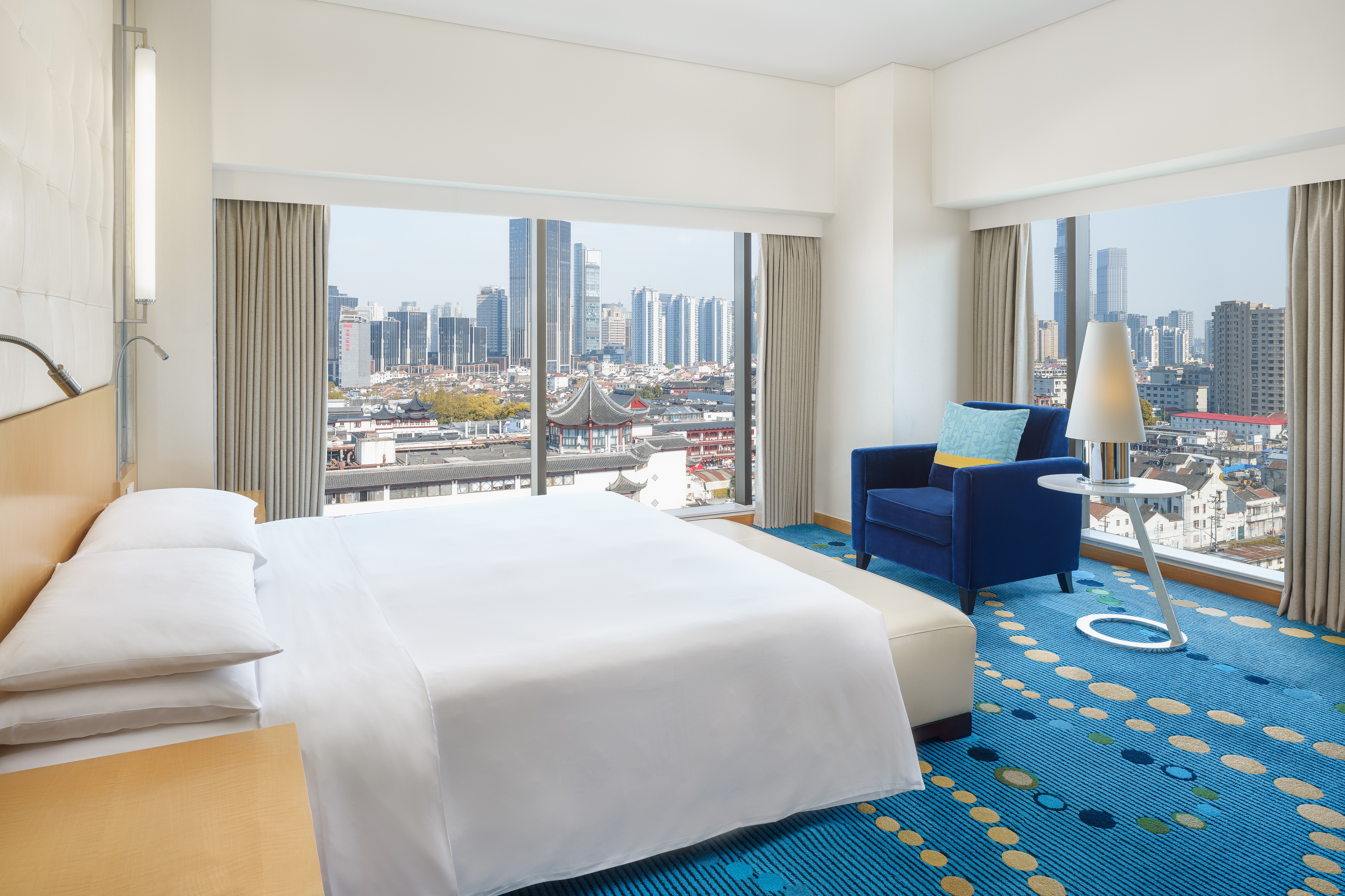 Renaissance Shanghai Yu Garden Hotel on the Bund豫園景觀行政套房