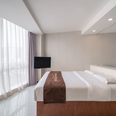 零壓豪華大床房 中青旅山水設計師酒店東城萬達廣場店優惠