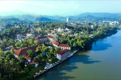 Mahaweli Reach Hotel Hotels in 