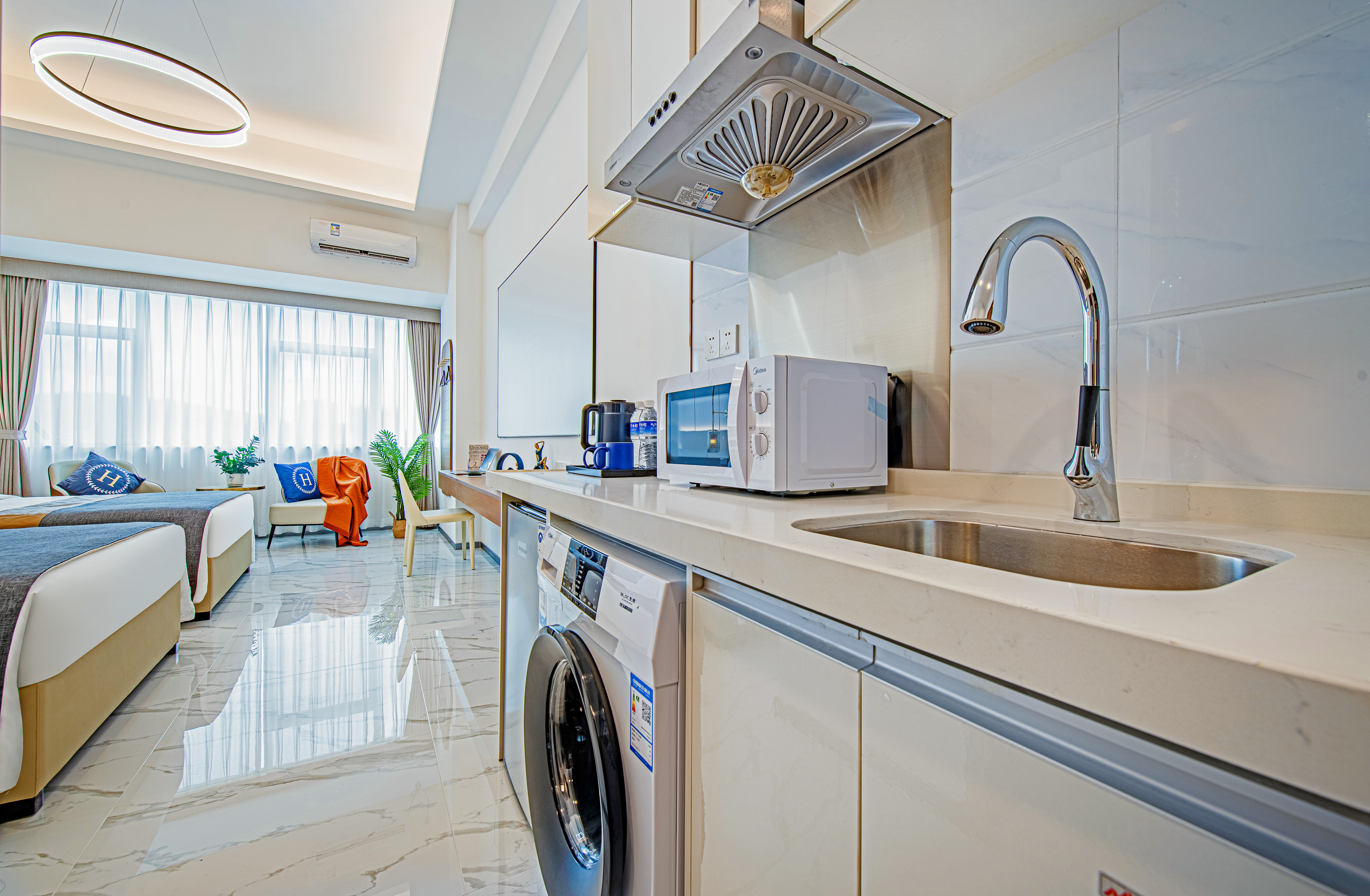 巨幕观影双床房【百寸屏幕+4K高清】