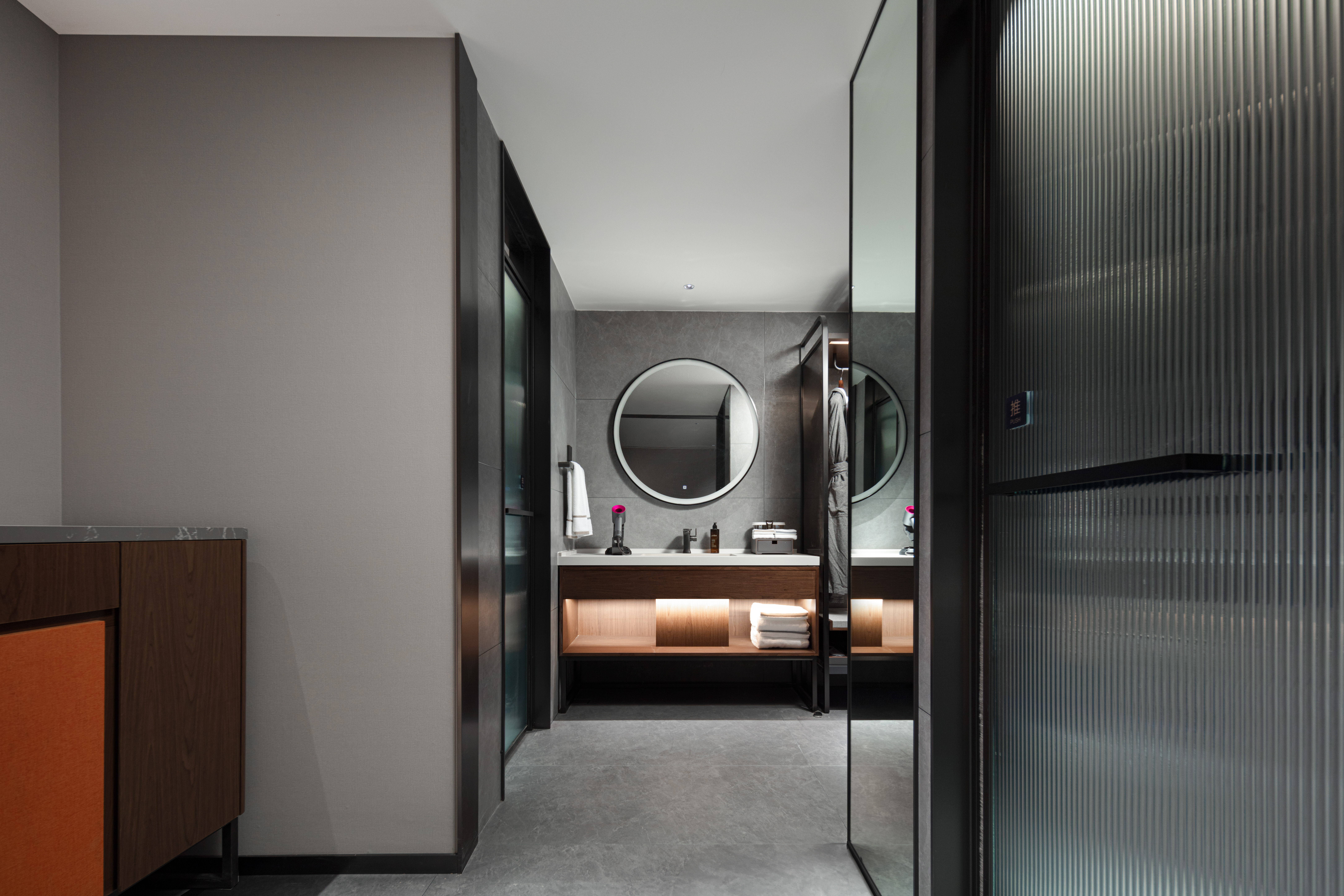 静享大床房 （皮爷胶囊Coffee机+智能客控+丝涟床垫）