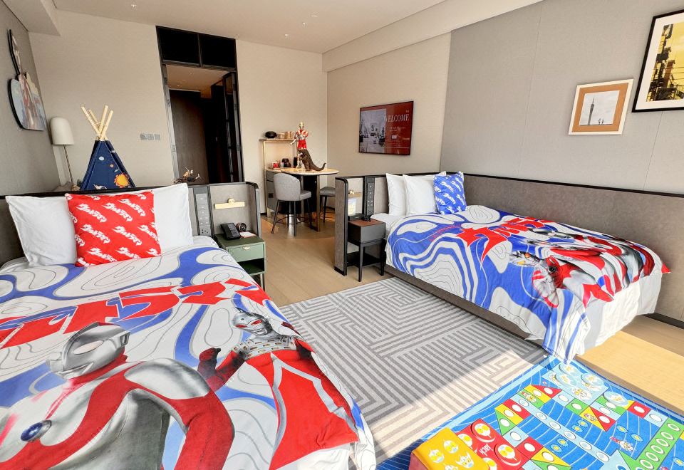 奥特曼豪华双床房（小童游乐+Coffee机+Minibar）