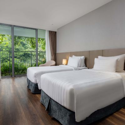 Deluxe Central - Mountain Twin Wyndham Grand Flamingo Cat Ba Resort Promo Code