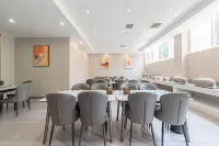Jinghe Fashion Hotel