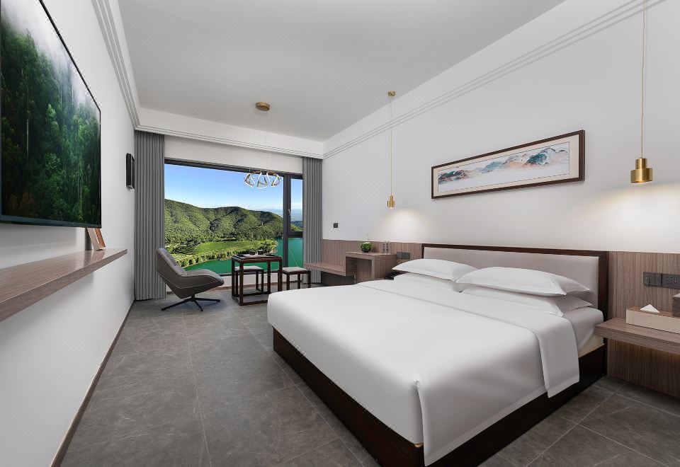 Dengyun Lake-View Double Bed Room