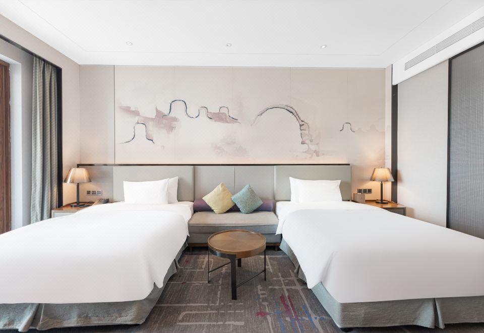 雪凌豪华城景双床房